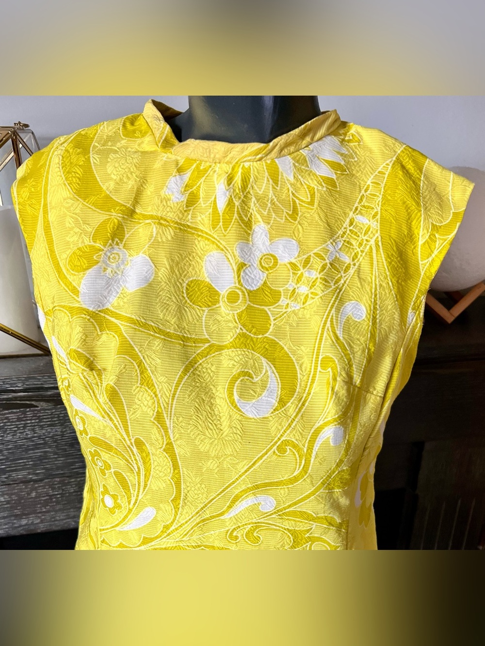 60s Vintage Alex Coleman CA Retro MCM Yellow Floral Tiki Blouse